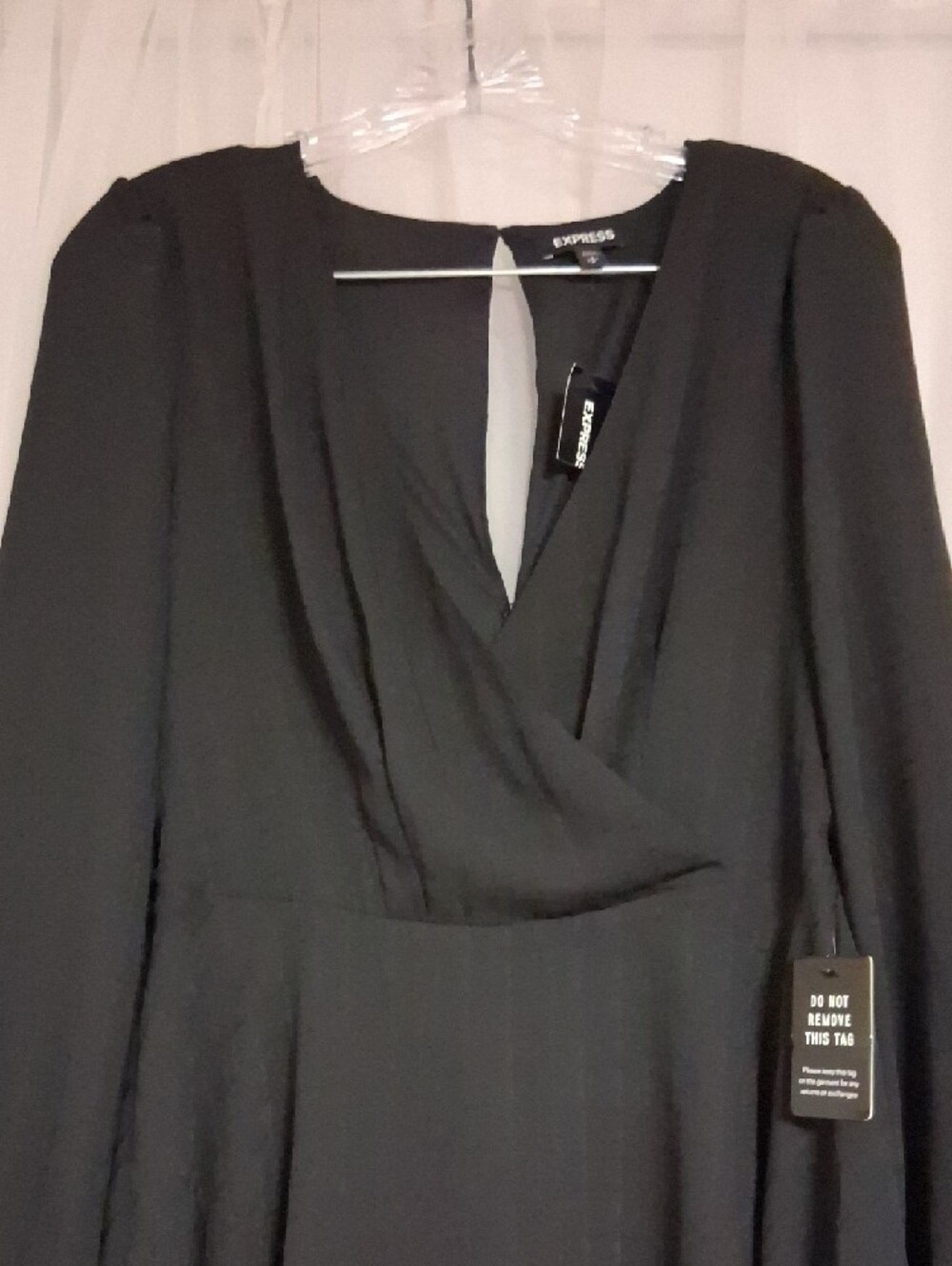 Express Black Long-Sleeve V-Neck Dress Open Back - Picture 3 of 8